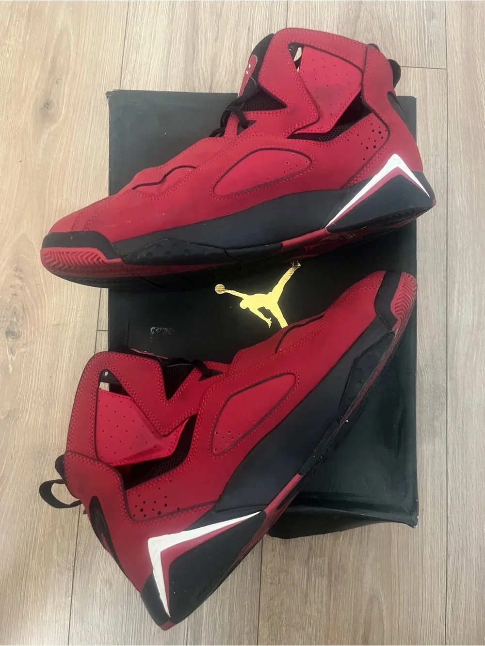 JORDAN TRUE FLIGHT Red/Black